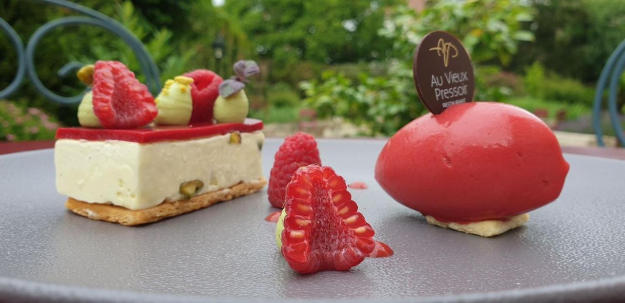 Auberge Du Lac, Sure Hotel Collection By Best Western Mesnil-Saint-Père Kültér fotó