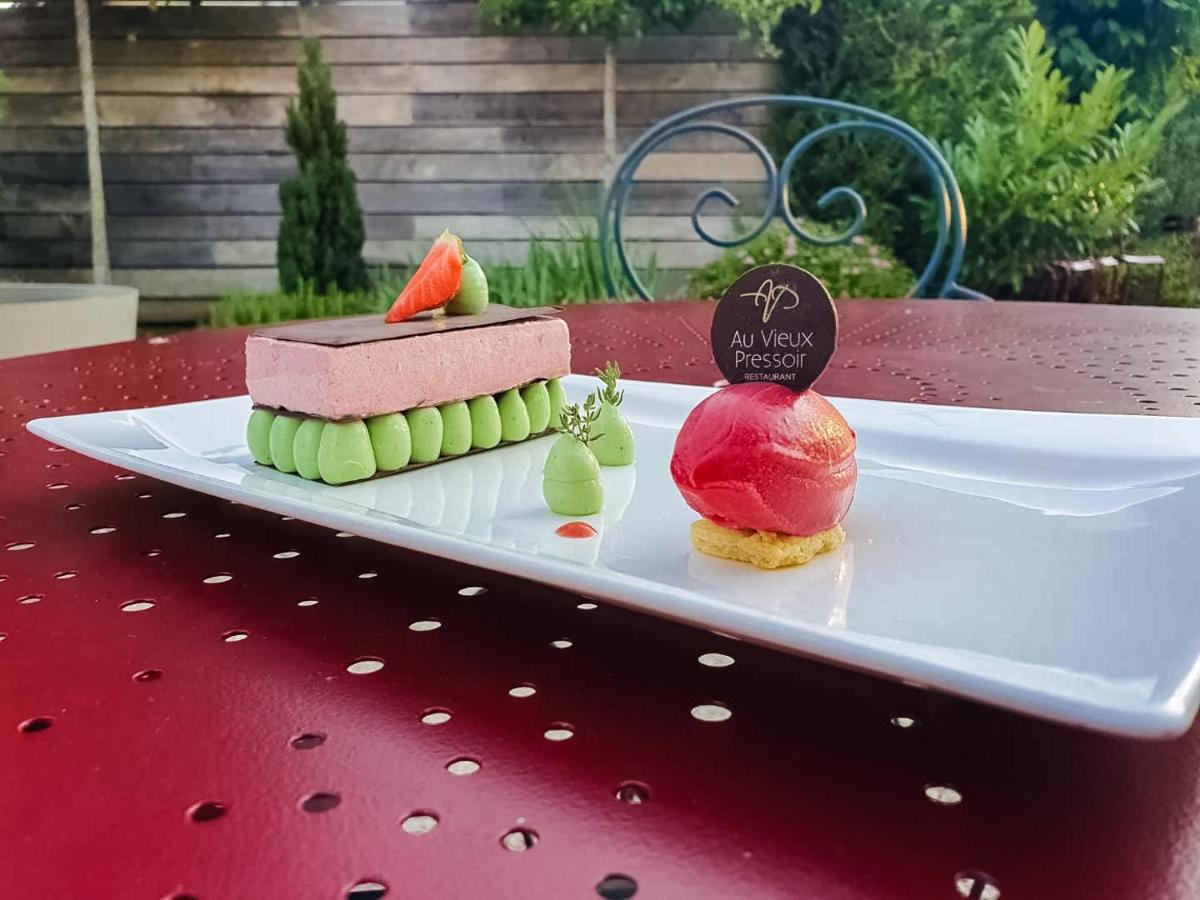 Auberge Du Lac, Sure Hotel Collection By Best Western Mesnil-Saint-Père Kültér fotó
