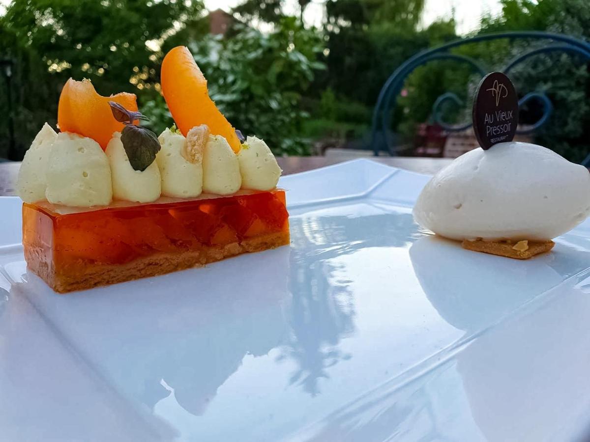 Auberge Du Lac, Sure Hotel Collection By Best Western Mesnil-Saint-Père Kültér fotó