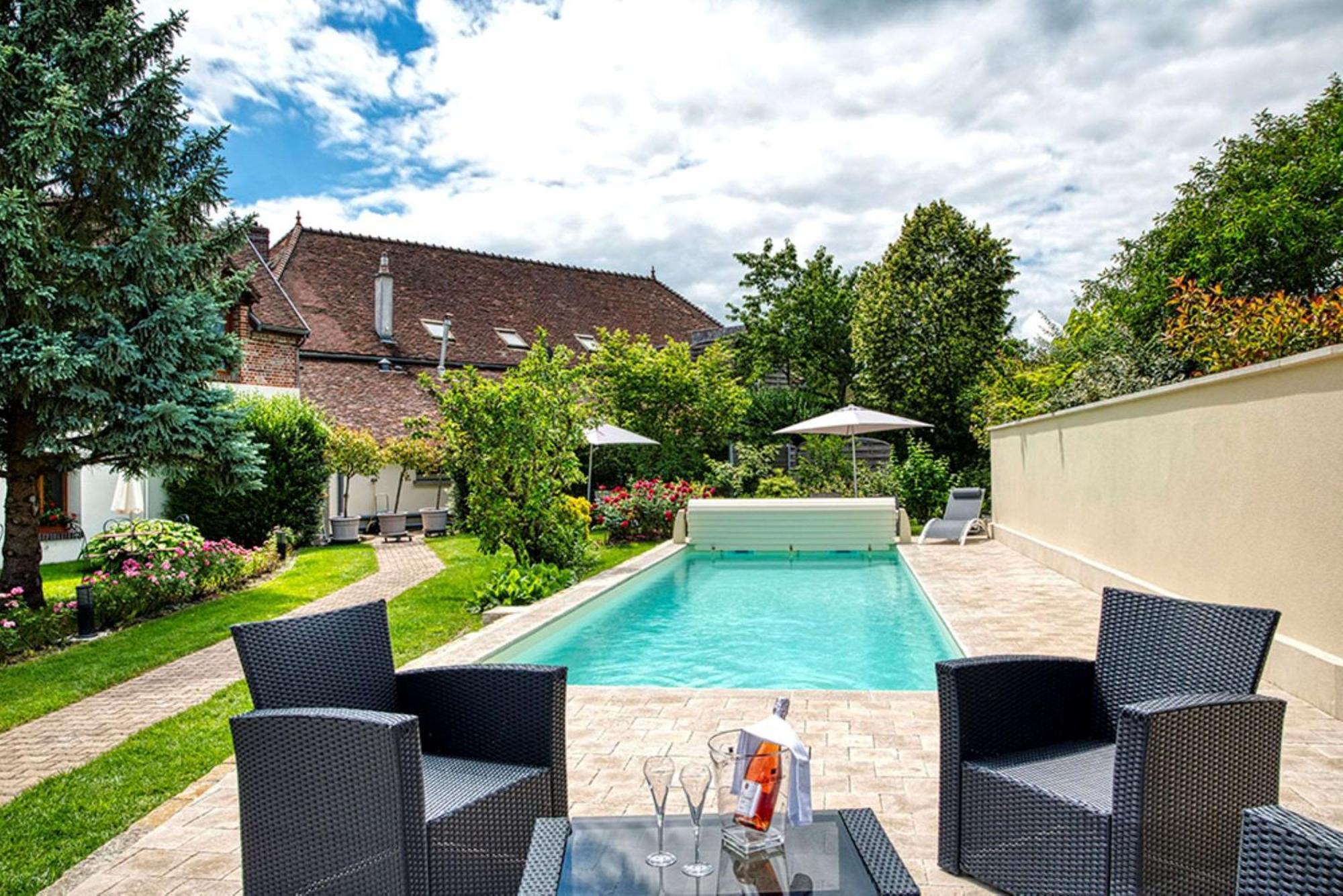 Auberge Du Lac, Sure Hotel Collection By Best Western Mesnil-Saint-Père Kültér fotó