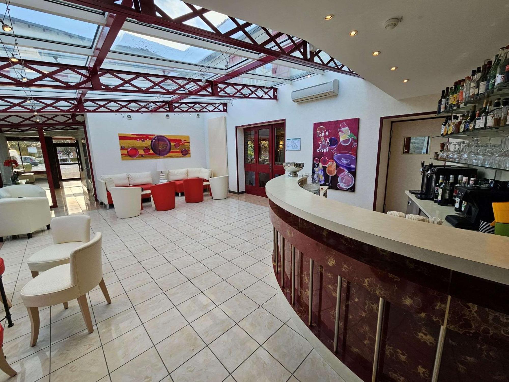 Auberge Du Lac, Sure Hotel Collection By Best Western Mesnil-Saint-Père Kültér fotó