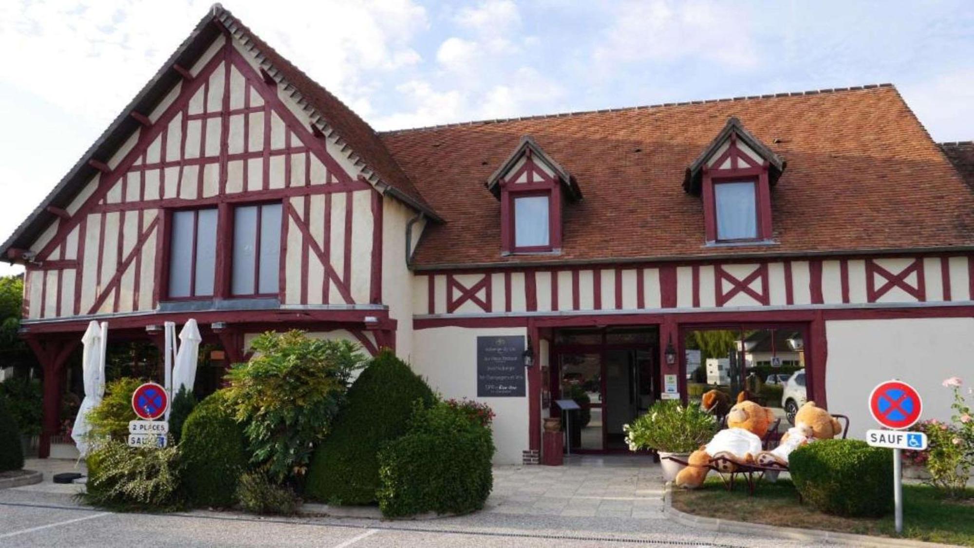 Auberge Du Lac, Sure Hotel Collection By Best Western Mesnil-Saint-Père Kültér fotó